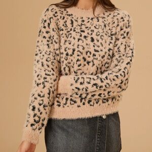 Mi Ami Oversized Dusty Sweater‎ Fuzzy Animal Print Women's Size Medium